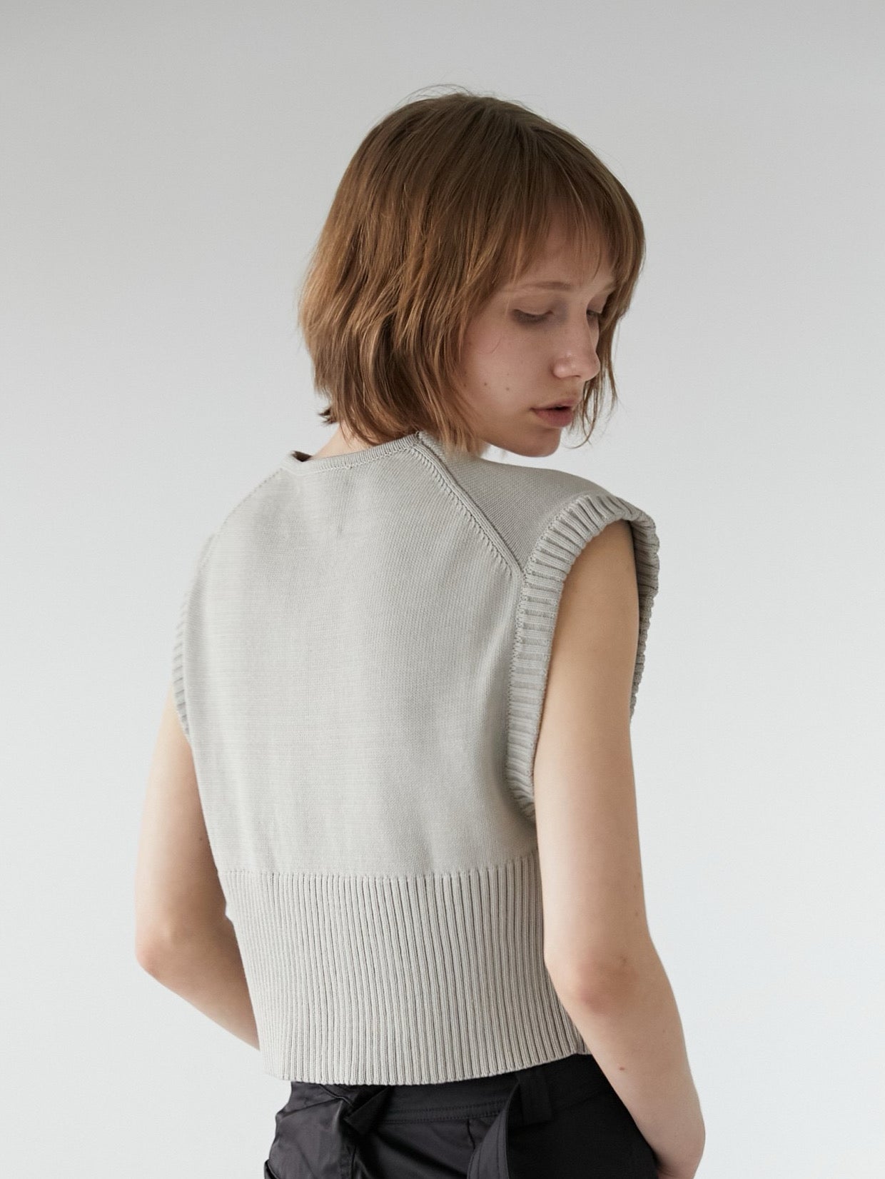 zip up knit vest – LA PEAU DE GEM