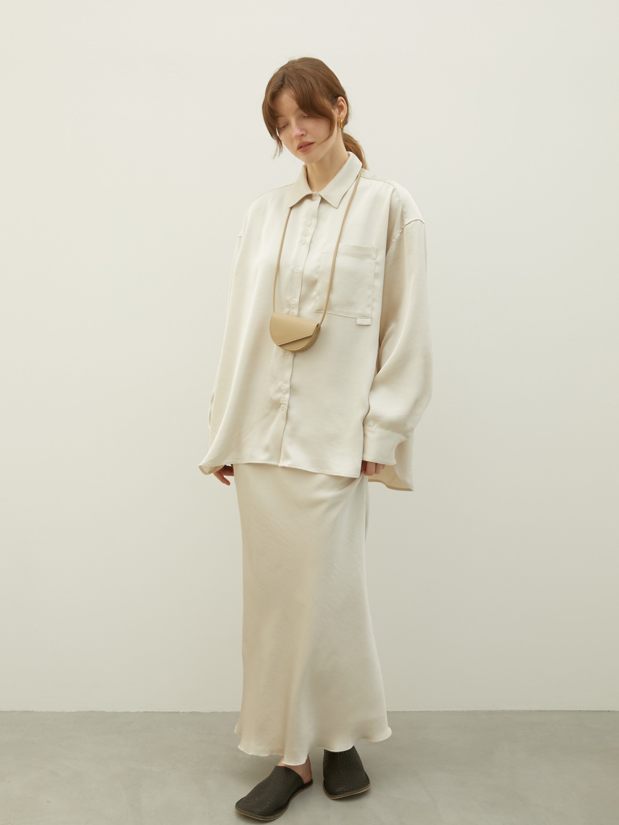 no slit satin skirt – LA PEAU DE GEM