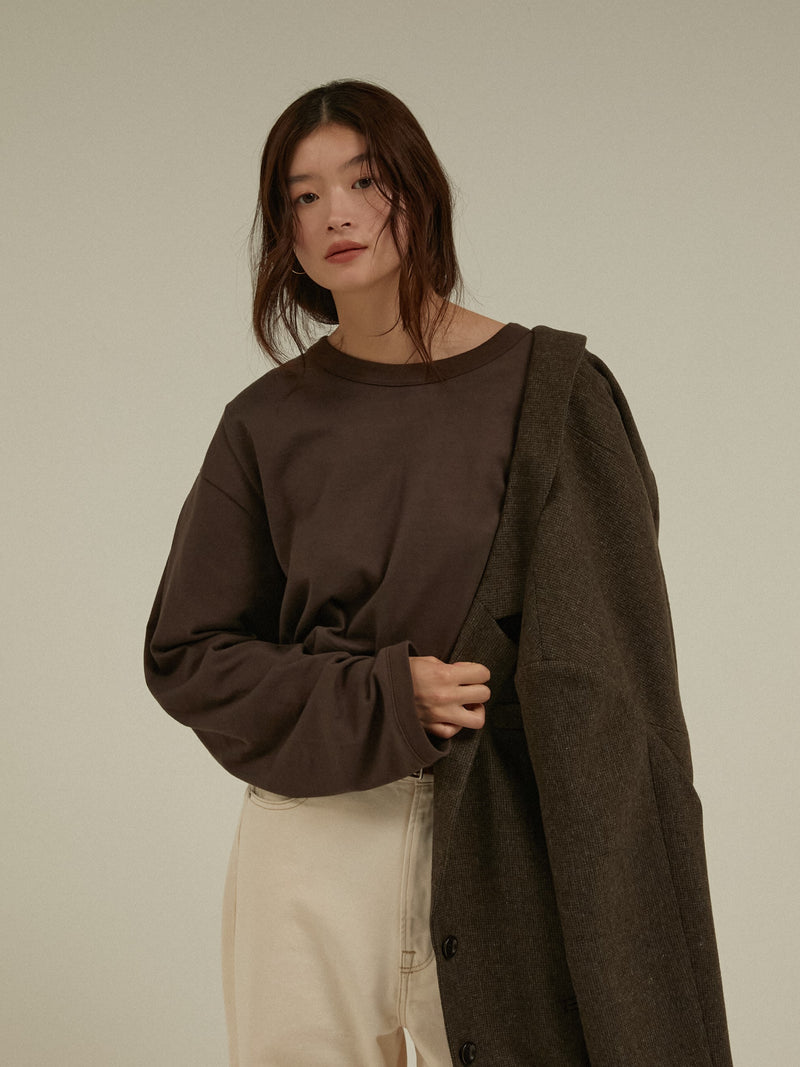 sleeve tuck cropped long tee