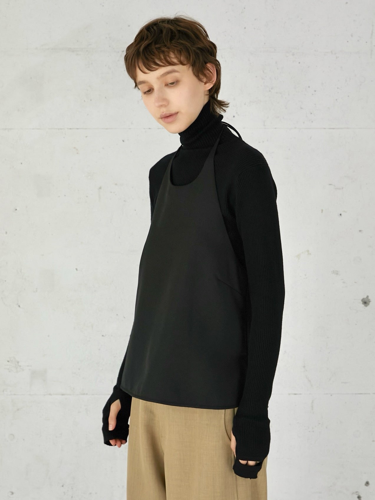 トップス la peau de gem. front cut tops LA PEAU DE GEM】front cut tops - メルカリ
