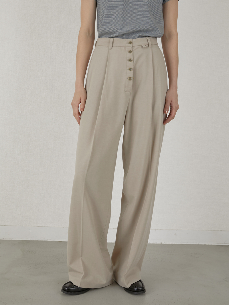 button slacks