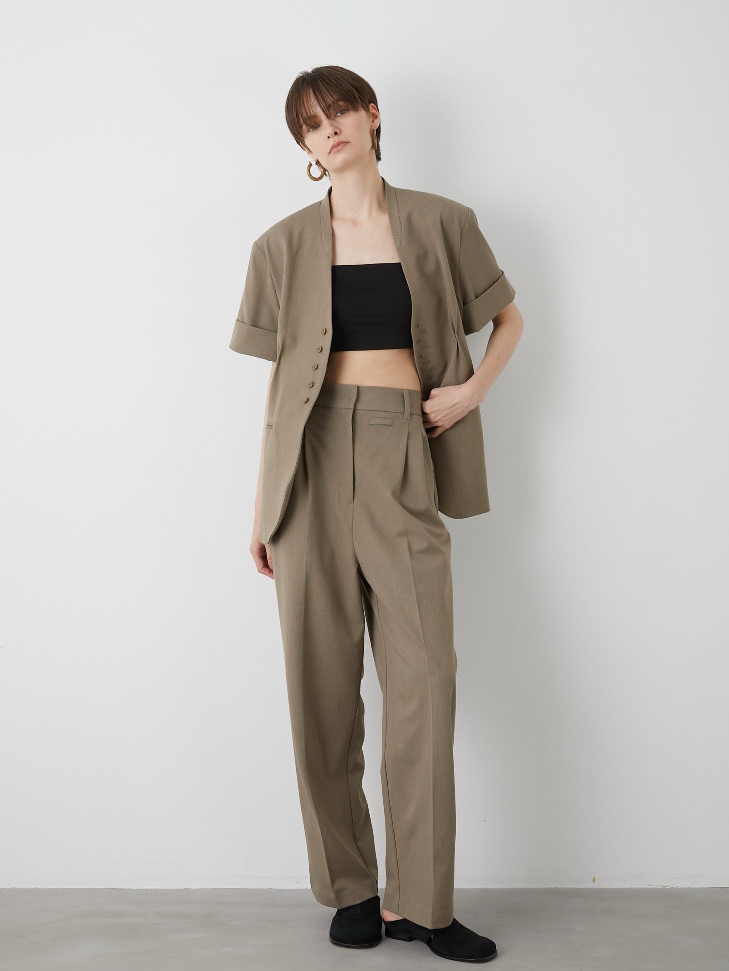 halfsleeve hole jacket – LA PEAU DE GEM