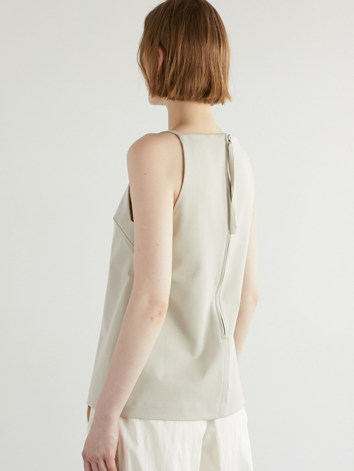 トップス la peau de gem. front cut tops front cut tops – LA PEAU DE GEM