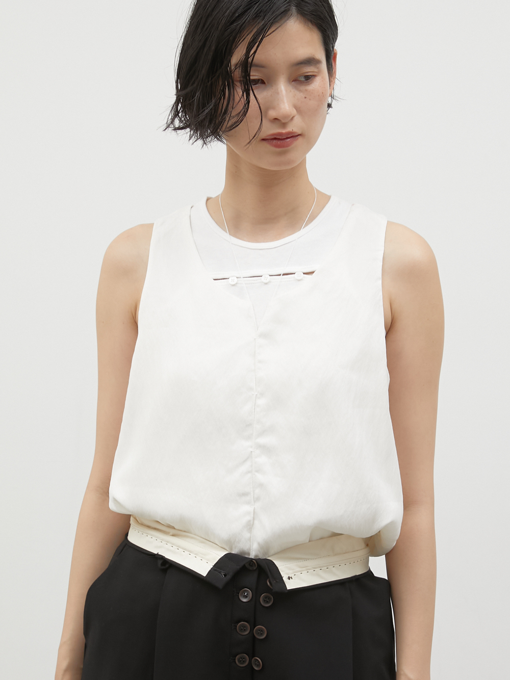 eyered mellow tops
