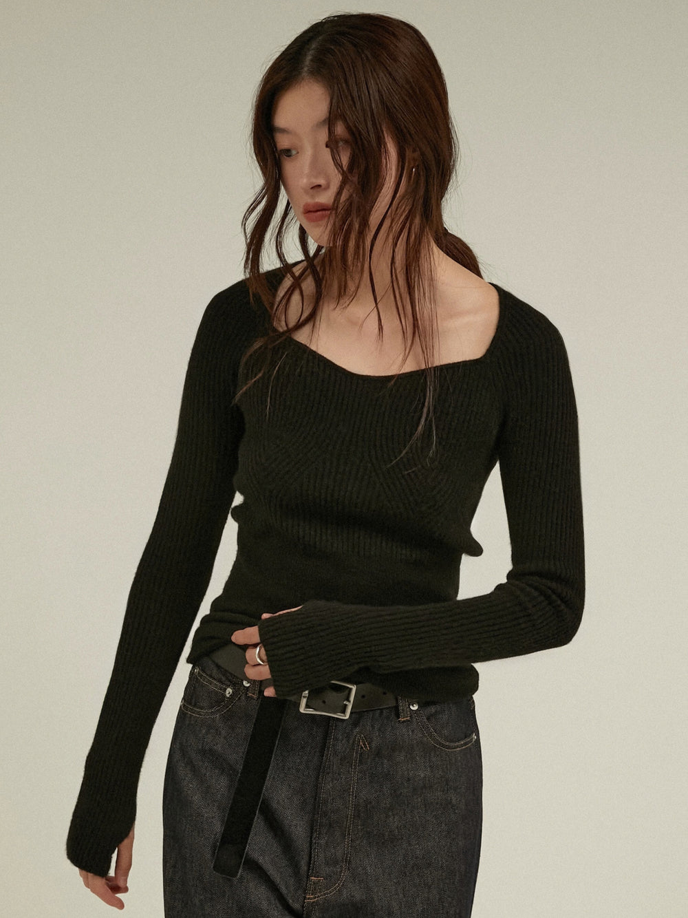 heart neck rib knit