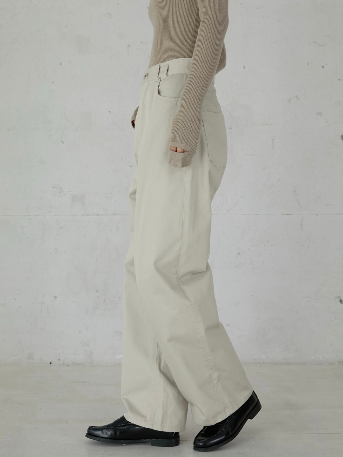 new arrival – LA PEAU DE GEM