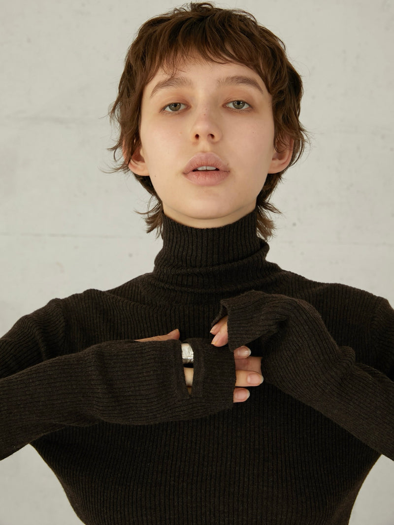 handhole turtle knit