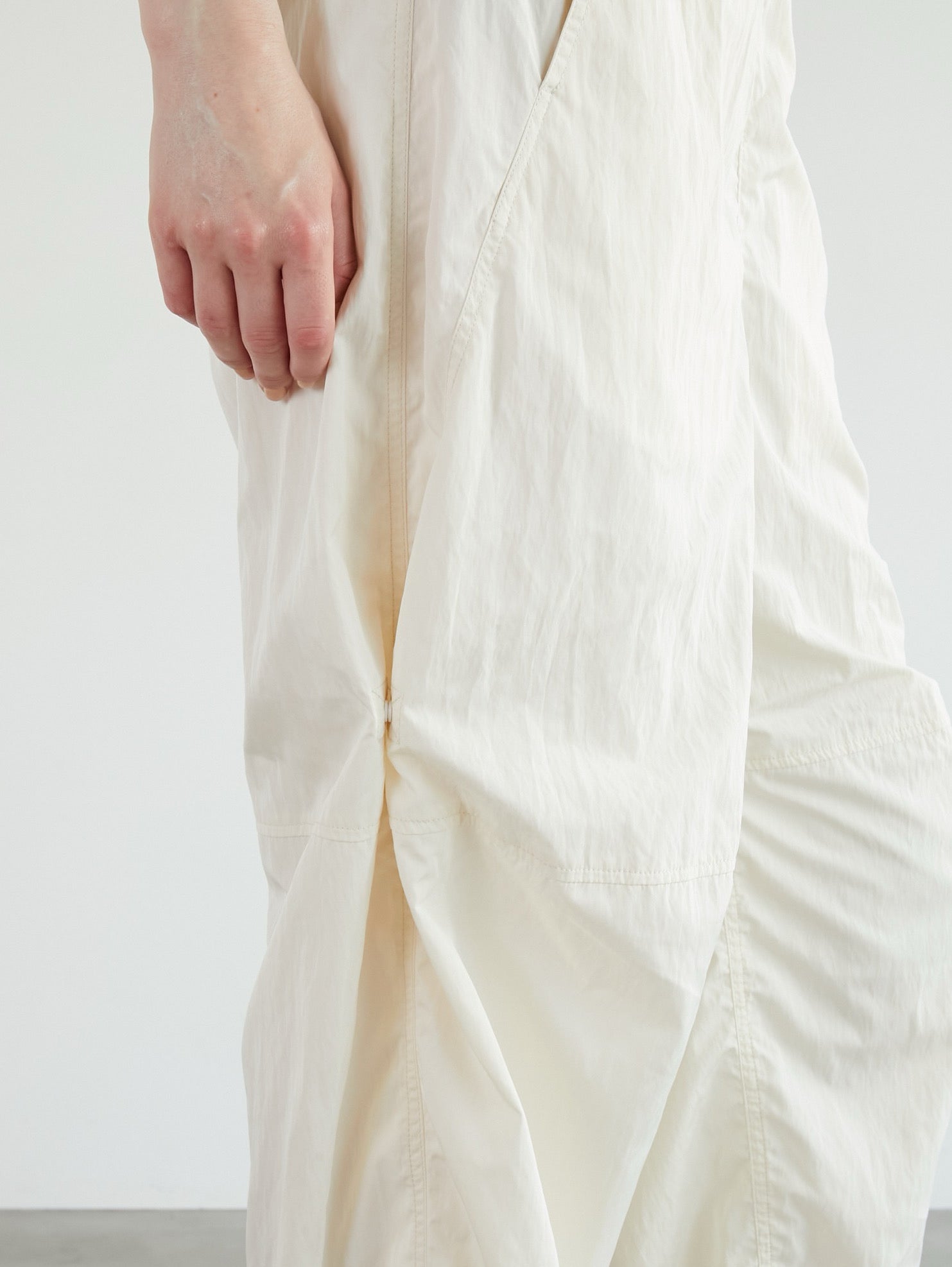 パンツ LAPEAUDEGEM puckering nylon pants puckering nylon pants – LA PEAU DE GEM