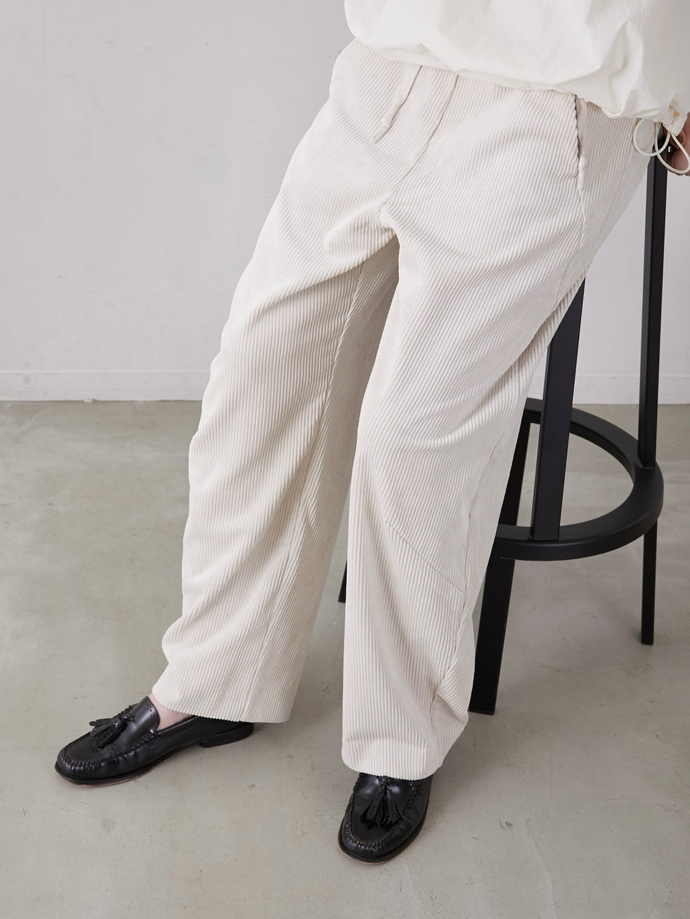 cutwork corduroy pants