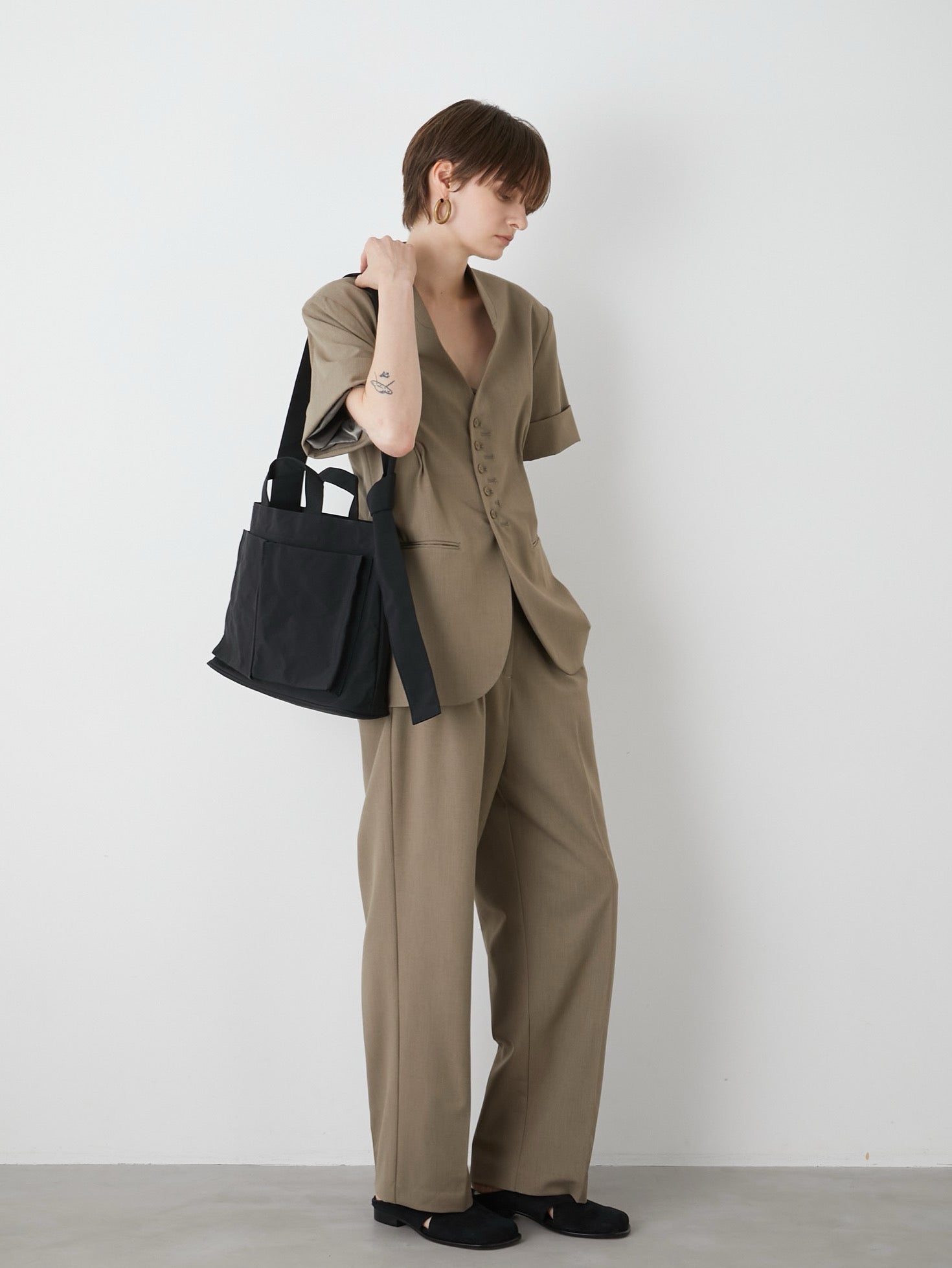 GEM KNOT SHOLDER TOTE BAG – LA PEAU DE GEM