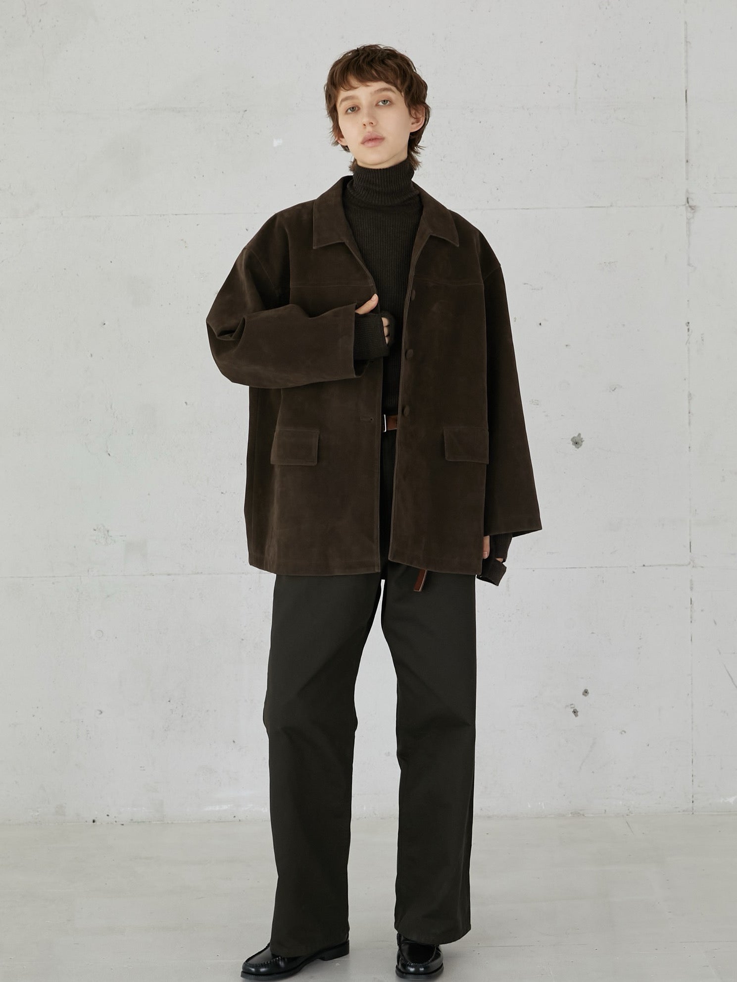 lapeaudegem eco suede coverall ステッカー付き lapeaudegem eco suede coverall ステッカー付き LA PEAU DE GEM