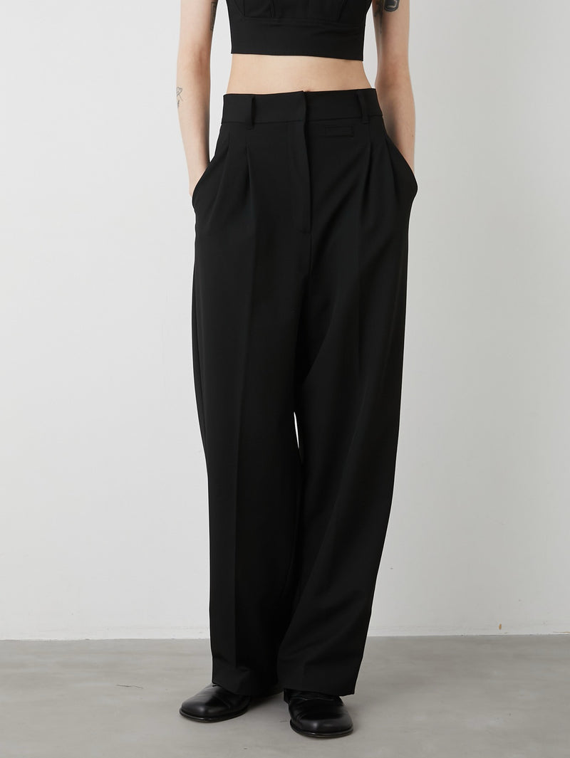 belt hole slacks