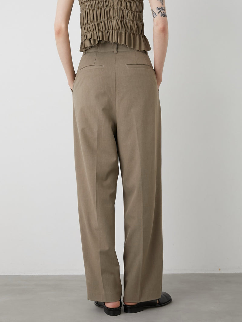 belt hole slacks