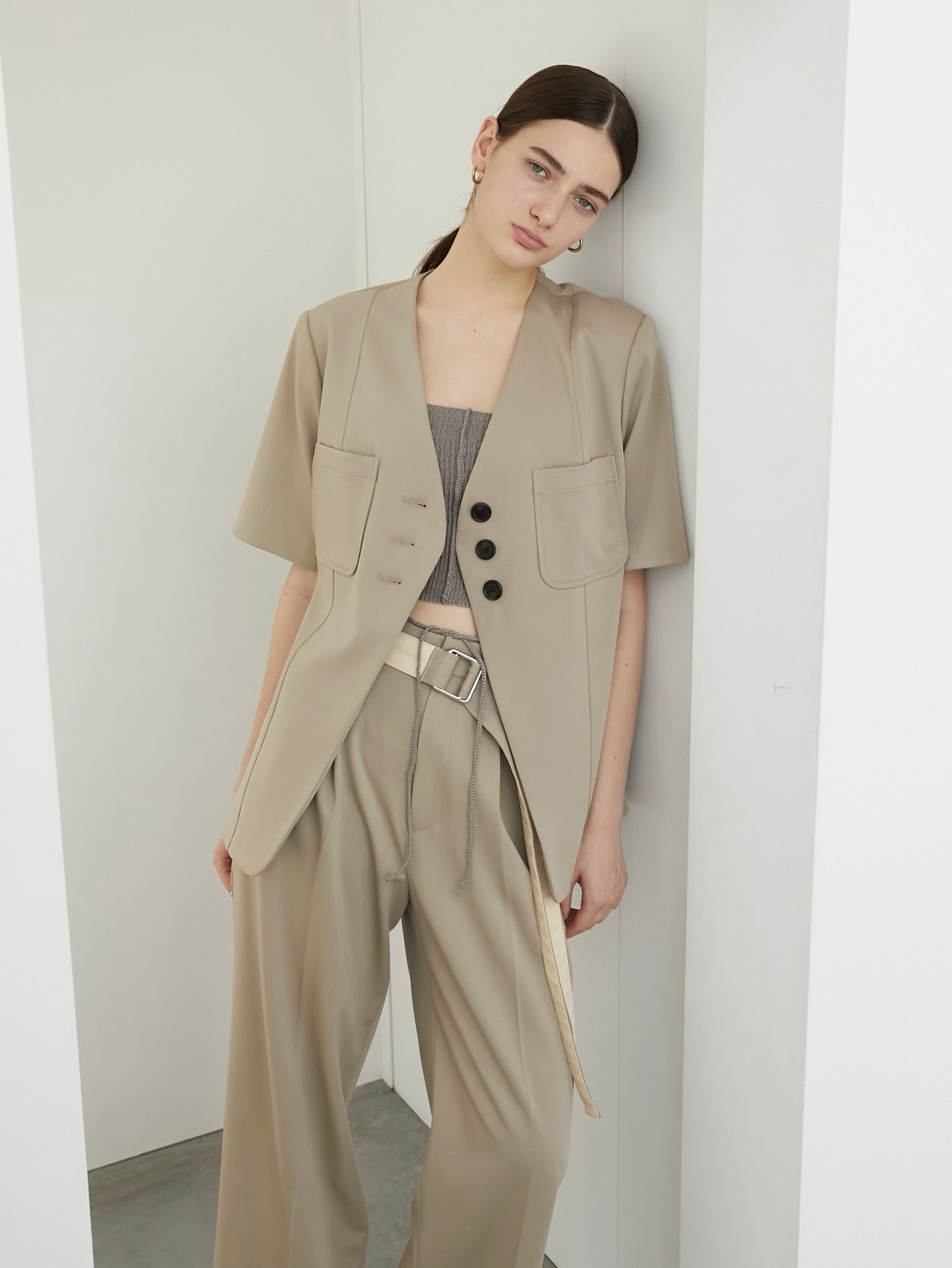short sleeve jacket – LA PEAU DE GEM