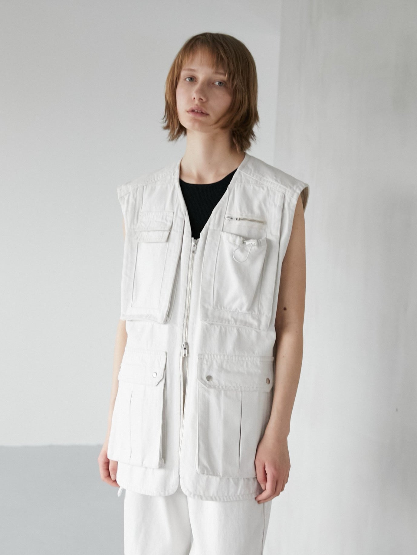 fisher pocket vest / denim white – LA PEAU DE GEM