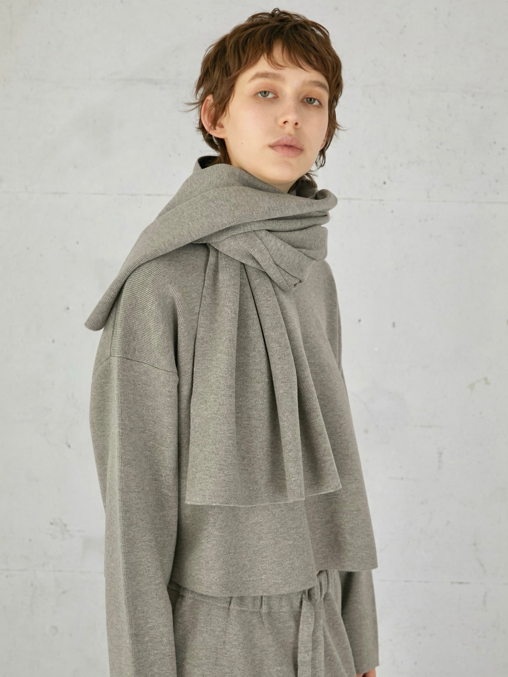 antipilling muffler – LA PEAU DE GEM