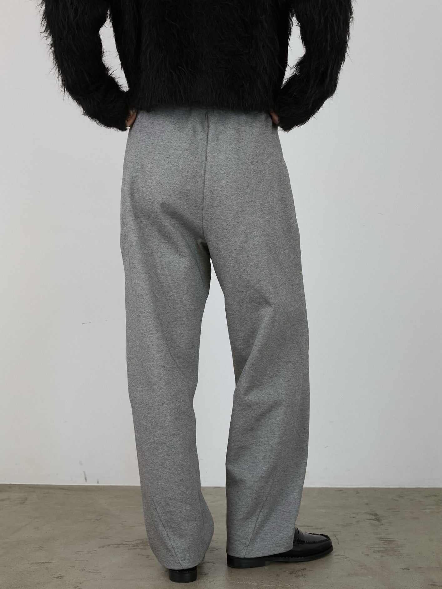 パンツ LAPEAUDEGEM puckering nylon pants パンツ LAPEAUDEGEM puckering nylon pants la peau de gem スラックス