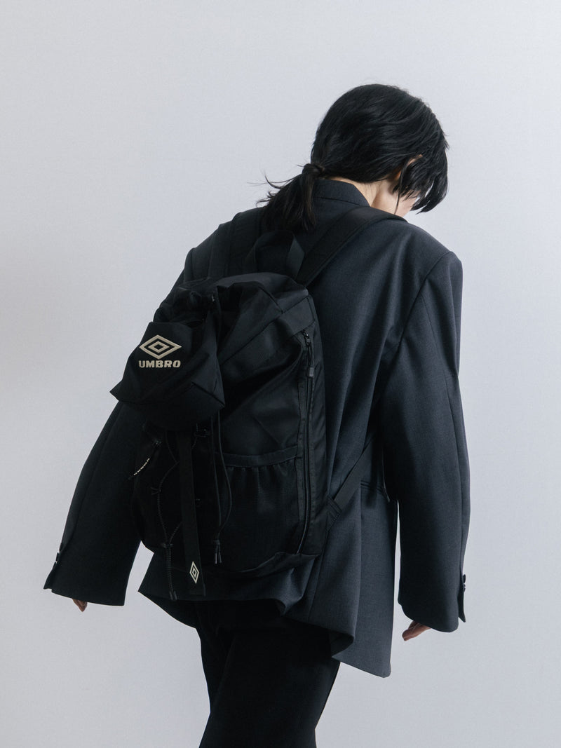 UMBRO×LA PEAU DE GEM logic box backpack