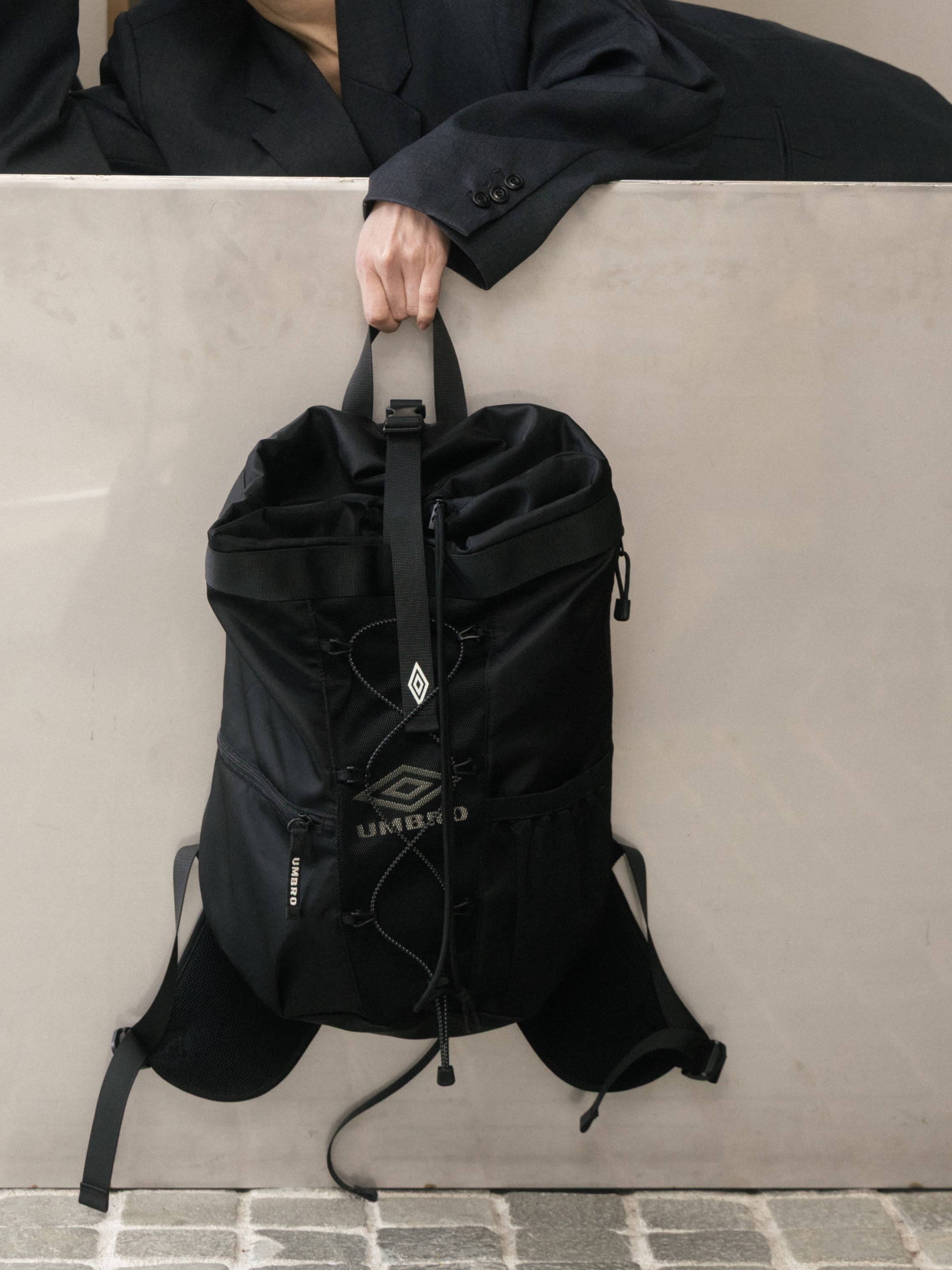 UMBRO×LA PEAU DE GEM logic box backpack UMBRO×LA PEAU DE GEM logic box backpack