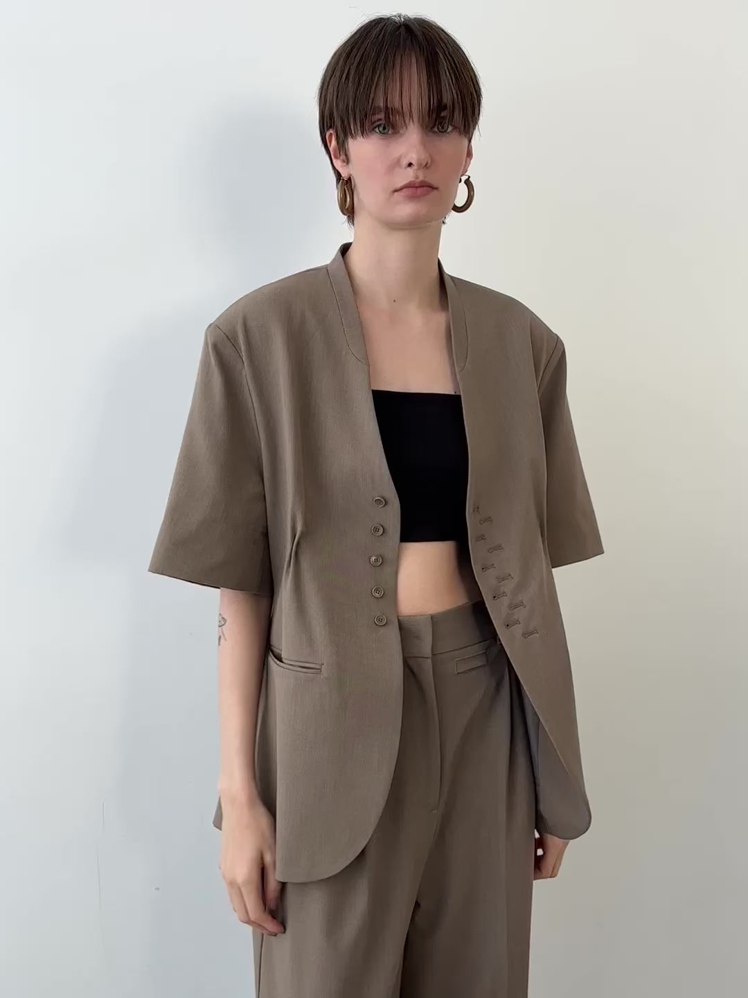 halfsleeve hole jacket – LA PEAU DE GEM